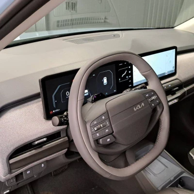 EV3 81.4 kWh 204 ch Earth -  - Garage sportif - 18/88