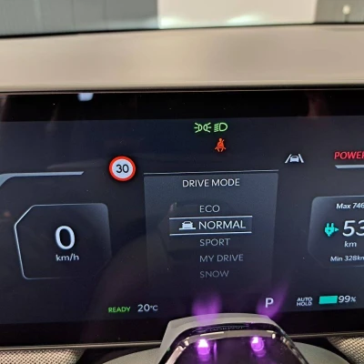 EV3 81.4 kWh 204 ch Earth -  - Garage sportif - 32/88