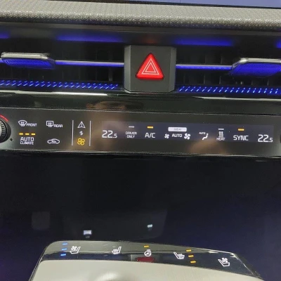 EV6 229 ch Air Design -  - Garage sportif - 38/67