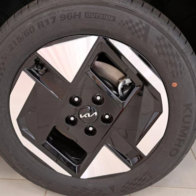 EV3 81.4 kWh 204 ch Earth -  - Garage sportif - 9/88