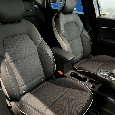 Captur E-Tech Plug-in 160 Intens -  - Garage sportif - 19/73