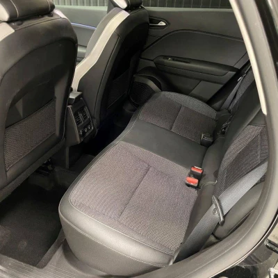 Captur TCe 140 - 21 Intens -  - Garage sportif - Champagnole - 41/48