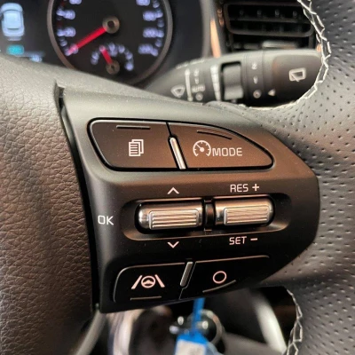 Stonic 1.0 T-GDi 120 ch MHEV BVM6 GT Line -  - Garage sportif - 24/53