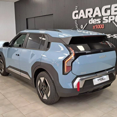 EV3 81.4 kWh 204 ch Earth -  - Garage sportif - 8/88