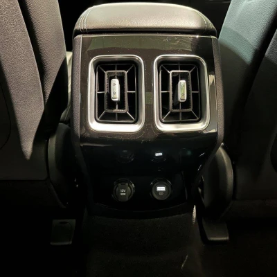 Sorento 1.6 T-GDi Hybride Rechargeable 265 ch 7pl 4x4 BVA6 Design -  - Garage sportif - 76/93