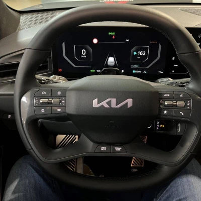 EV9 385 ch AWD GT Line -  - Garage sportif - Champagnole - 32/101