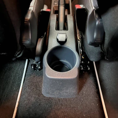 Logan MCV TCe 90 Stepway -  - Garage sportif - 49/55