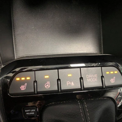 Stonic 1.0 T-GDi 120 ch MHEV BVM6 GT Line Premium -  - Garage sportif - Champagnole - 34/52