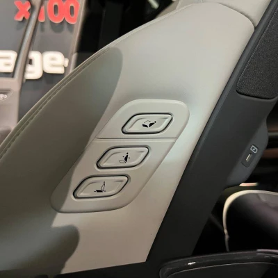 EV9 385 ch AWD GT Line -  - Garage sportif - Champagnole - 28/101