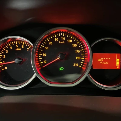 Logan MCV TCe 90 Stepway -  - Garage sportif - 28/55