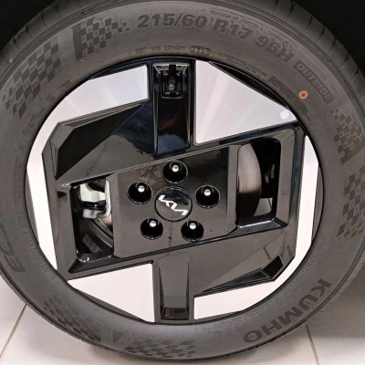 EV3 81.4 kWh 204 ch Earth -  - Garage sportif - 9/70