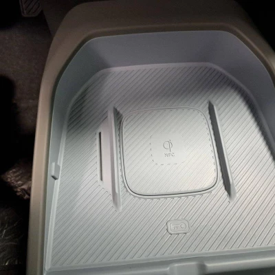 EV3 81.4 kWh 204 ch Earth -  - Garage sportif - 43/88