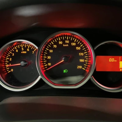 Logan MCV TCe 90 Stepway -  - Garage sportif - 23/55