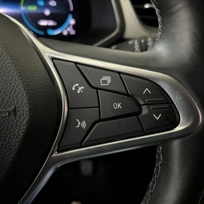 Captur E-Tech Plug-in 160 Intens -  - Garage sportif - 25/73