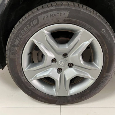 Logan MCV TCe 90 Stepway -  - Garage sportif - 9/55