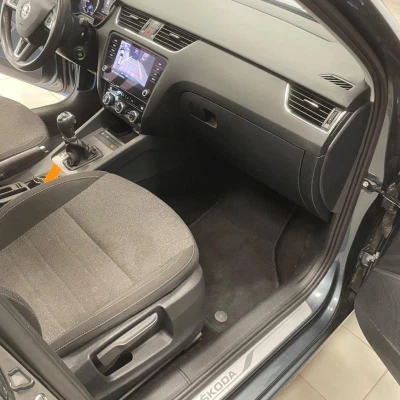 Octavia Combi 1.5 TSI 150 ch ACT DSG7 Edition -  - Garage sportif - 20/54