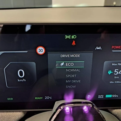 EV3 81.4 kWh 204 ch Earth -  - Garage sportif - 31/88