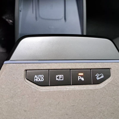 EV3 81.4 kWh 204 ch Earth -  - Garage sportif - 40/88