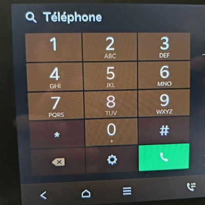 EV3 81.4 kWh 204 ch Earth -  - Garage sportif - 49/88