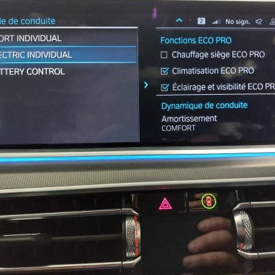 X5 xDrive45e 394 ch BVA8 M Sport -  - Garage sportif - 72/84