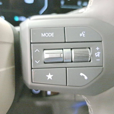 EV3 81.4 kWh 204 ch GT-line -  - Garage sportif - 27/75