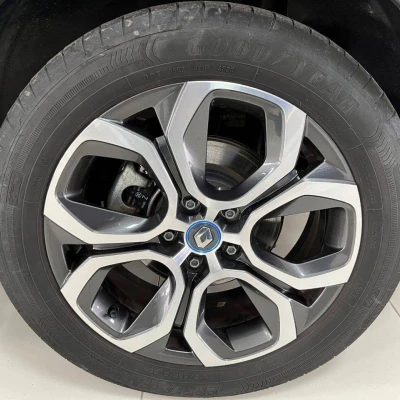 Captur E-Tech Plug-in 160 Intens -  - Garage sportif - 8/73