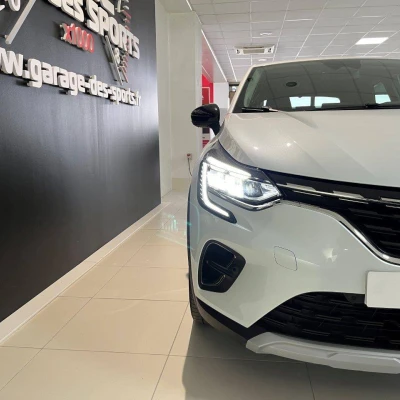 Captur E-Tech Plug-in 160 Intens -  - Garage sportif - 13/73