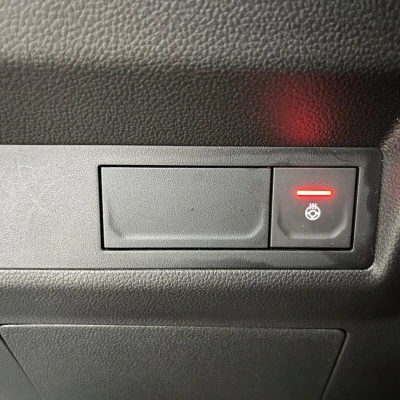 Captur E-Tech Plug-in 160 Intens -  - Garage sportif - 35/73