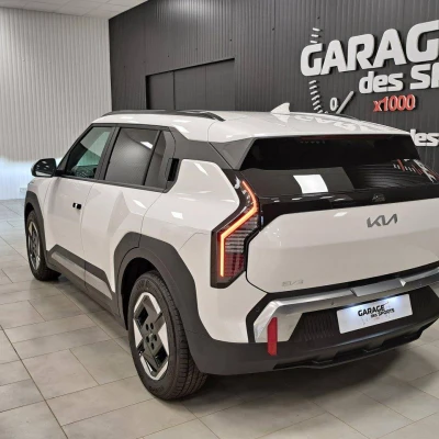 EV3 81.4 kWh 204 ch Earth -  - Garage sportif - 8/70