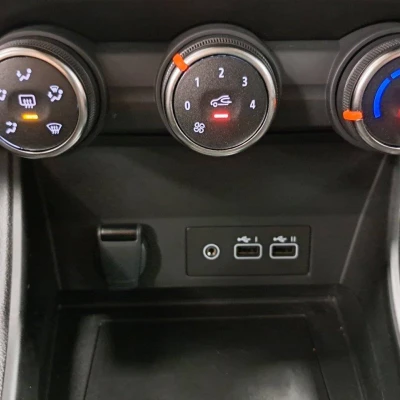 Captur TCe 100 GPL Evolution -  - Garage sportif - Champagnole - 42/59