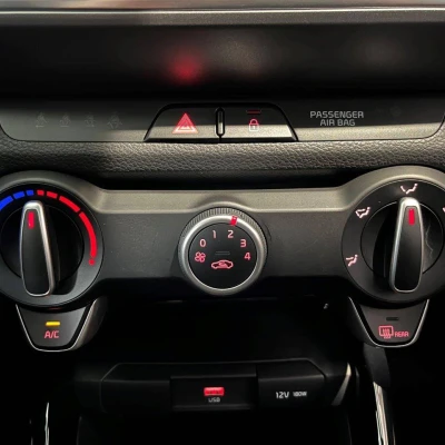 Stonic 1.0 T-GDi 100 ch DCT7 Active -  - Garage sportif - 37/60