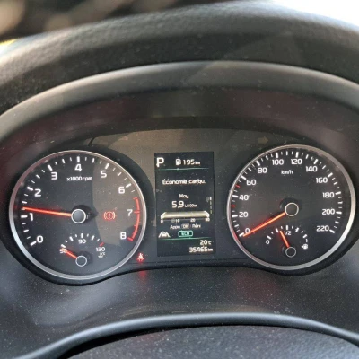 Stonic 1.0 T-GDi 120 ch MHEV DCT7 Active -  - Garage sportif - Champagnole - 22/56