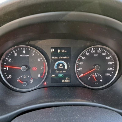 Stonic 1.0 T-GDi 120 ch MHEV DCT7 Active -  - Garage sportif - Champagnole - 25/56