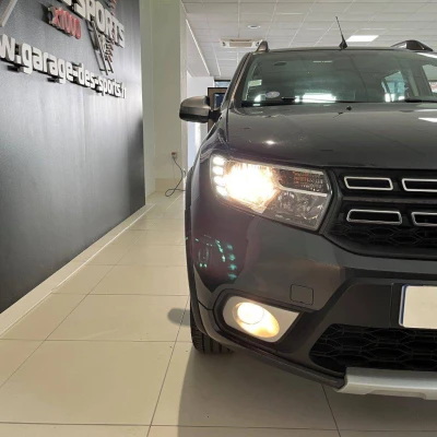 Logan MCV TCe 90 Stepway -  - Garage sportif - 11/55