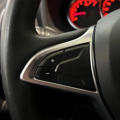 Logan MCV TCe 90 Stepway -  - Garage sportif - 21/55