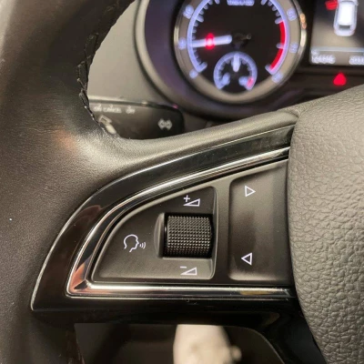 Octavia Combi 1.5 TSI 150 ch ACT DSG7 Edition -  - Garage sportif - 25/54