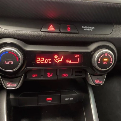 Stonic 1.0 T-GDi 120 ch MHEV BVM6 GT Line Premium -  - Garage sportif - Champagnole - 36/52