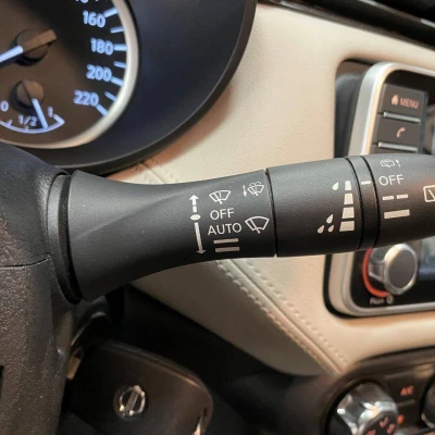 Micra IG-T 92 Xtronic Made in France -  - Garage sportif - 29/42