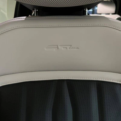 EV9 385 ch AWD GT Line -  - Garage sportif - Champagnole - 26/101