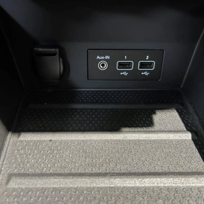 Captur E-Tech Plug-in 160 Intens -  - Garage sportif - 43/73