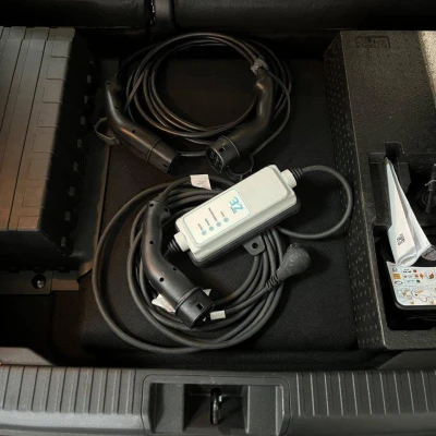 Captur E-Tech Plug-in 160 Intens -  - Garage sportif - 73/73