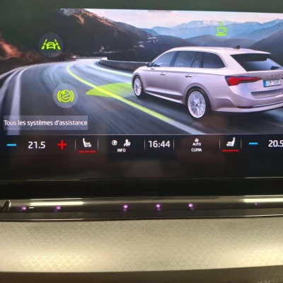 Octavia Combi 1.5 TSI mHEV e-TEC 150 ch ACT DSG7 Business -  - Garage sportif - Champagnole - 47/69